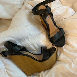 Steve Madden Platform Wedge